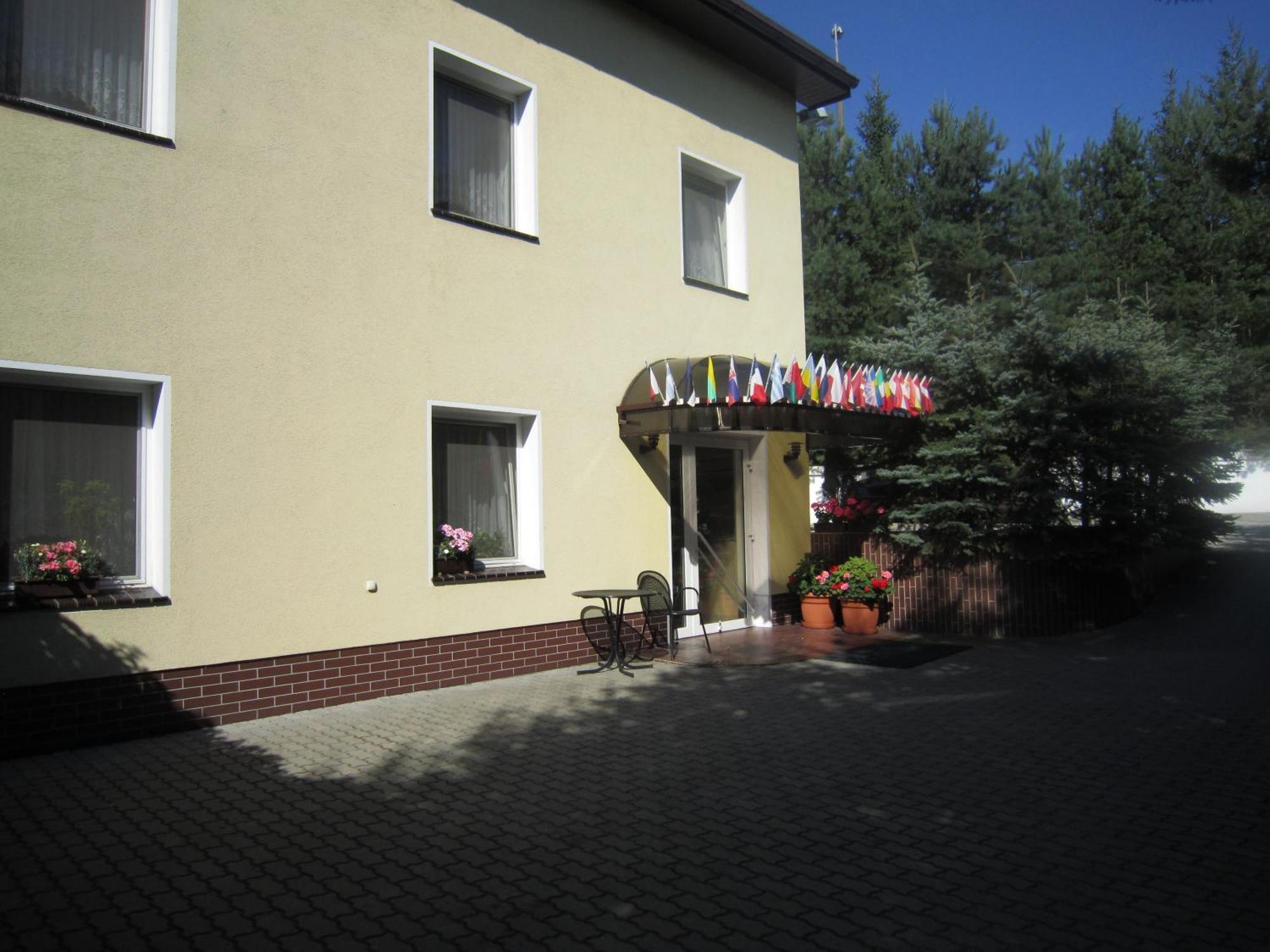 Hotel Korona Słubice Dış mekan fotoğraf