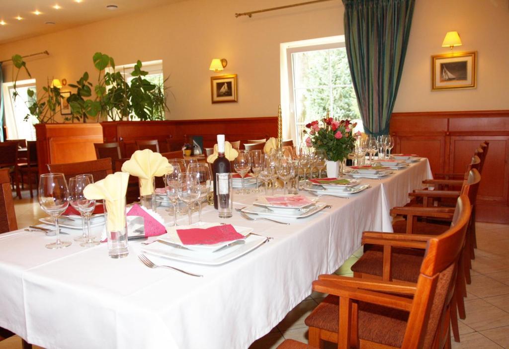 Hotel Korona Słubice Dış mekan fotoğraf