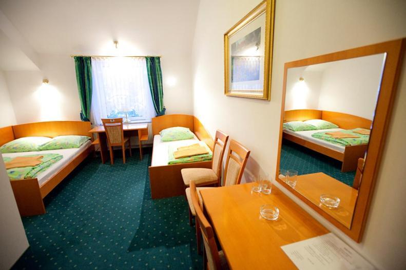 Hotel Korona Słubice Dış mekan fotoğraf